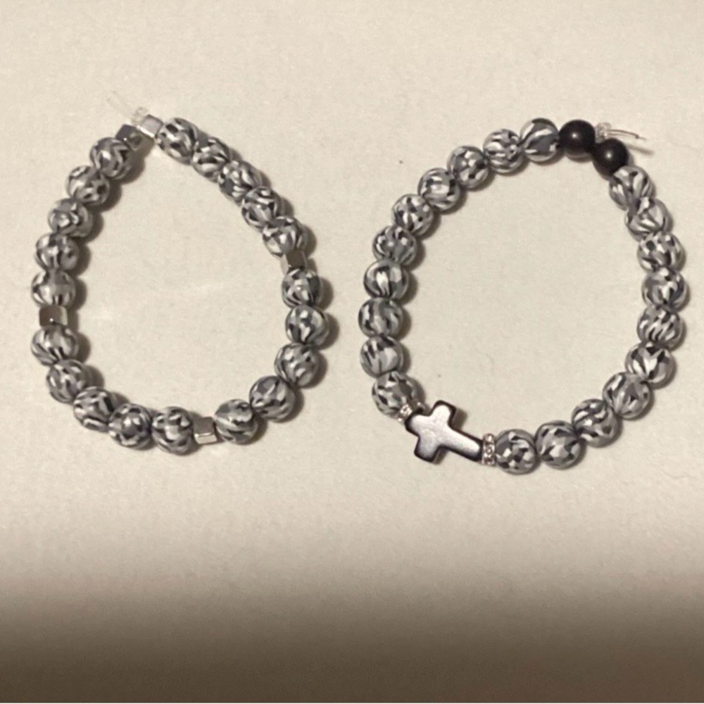 Beaded Cross Stretch Bracelet - Silver Black Pattern